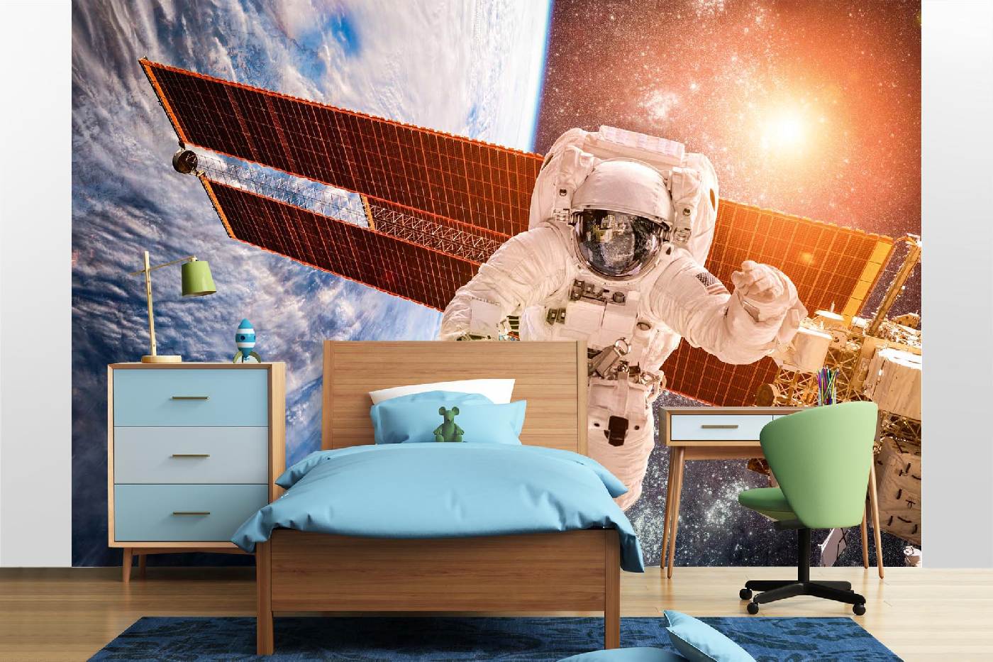 Samolepicí vliesová fototapeta Astronaut nad Zemí 375 x 250 cm