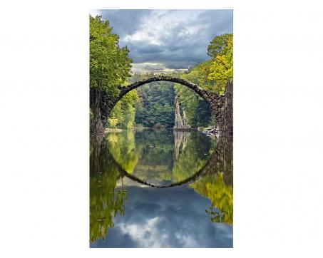 Vliesová fototapeta Krajina s obloukovým mostem 150 x 250 cm