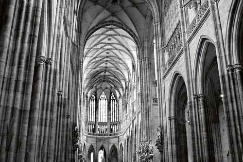 Vliesová fototapeta Interiér katedrály III. 375 x 250 cm