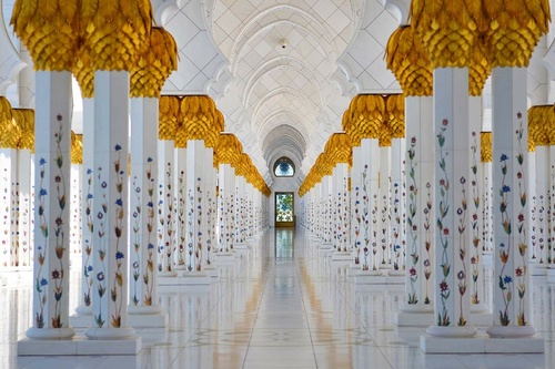 Vliesová fototapeta Mešita v Abu Dhabi 375 x 250 cm