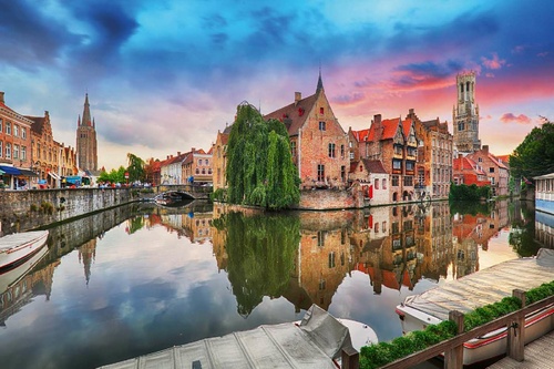 Vliesová fototapeta Bruges, Belgie 375 x 250 cm