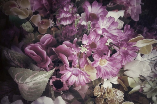 Vliesová fototapeta Umělé květy 375 x 250 cm