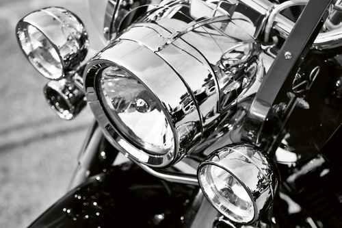 Vliesová fototapeta Svetlomet motocyklu 375 x 250 cm