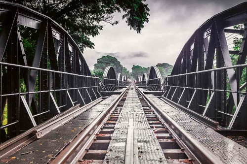Vliesová fototapeta Kovový most River Kwai 375 x 250 cm
