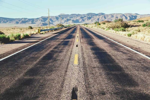 Vliesová fototapeta Stará silnice v poušti 375 x 250 cm