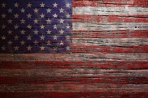Vliesová fototapeta Vlajka USA na dřevě 375 x 250 cm