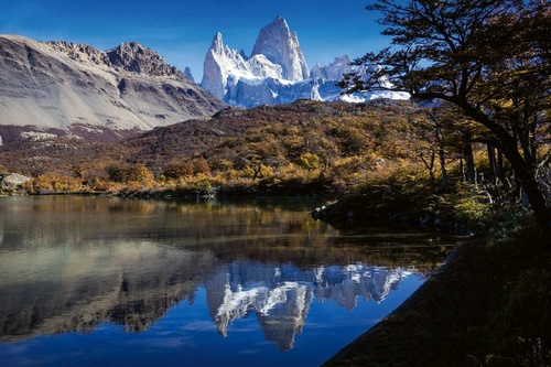 Vliesová fototapeta Jezero v Patagonii 375 x 250 cm