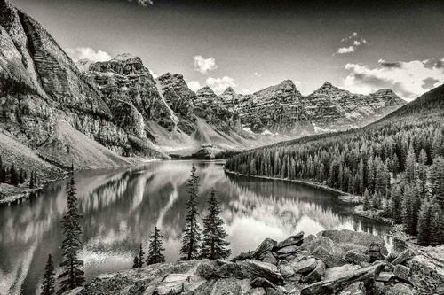 Vliesová fototapeta Jezero Rocky Mountains 375 x 250 cm