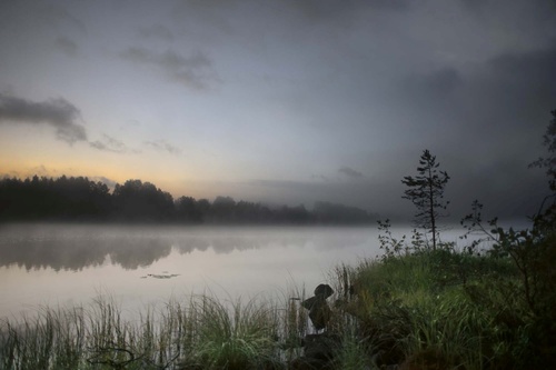 Vliesová fototapeta Jezero ve Švédsku 375 x 250 cm