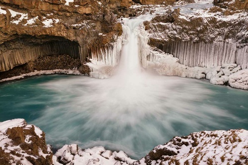 Vliesová fototapeta Islandský vodopád 375 x 250 cm