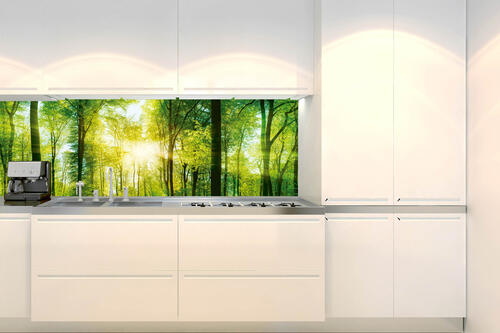 Fototapeta do kuchyně - Svěží zelený les 180 x 60 cm