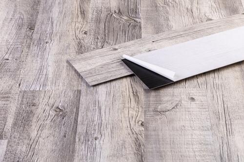 Samolepicí PVC Podlahová deska - BEECH GRANADA - 16 ks/bal. (cca. 2,23 m²)